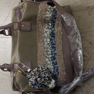 Simply Noelle Weekend Bag